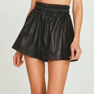 Vintage Havana Black Women’s Faux Leather High Waist Shorts